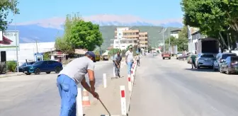 Kumluca'da Beykent Toptancı Hali'nde Refüj Düzenlemesi