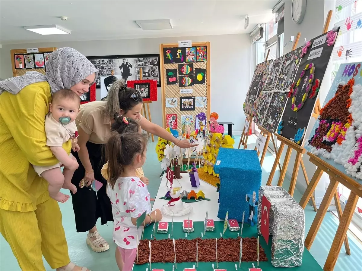 Kumluca Kreş ve Gündüz Bakımevi'nde Yıl Sonu Sergisi Açıldı