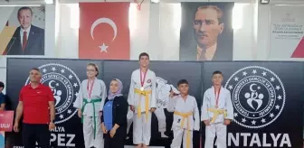 Kumlucalı Judocular, Judo İl Şampiyonasında 10 Madalya Kazandı