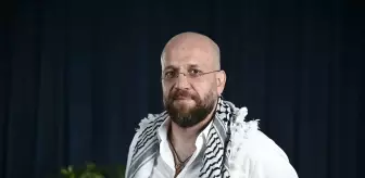 Küresel Sumud Filosu'na katıldığı için filminin dağıtımına engel olunan yönetmen özür bekliyor