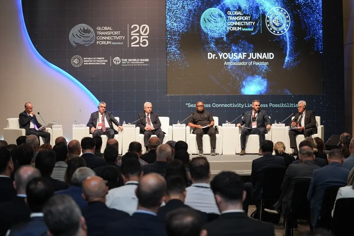 Kritik Su Yollarının Güvenliği ve Verimliliği Küresel Ekonomi İçin Hayati Öneme Sahip