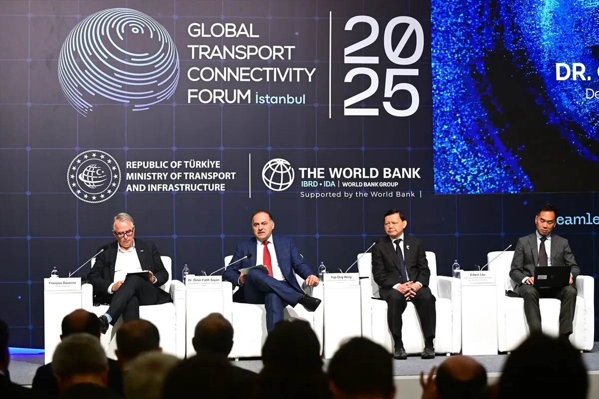 Türkiye'nin 2053 Net Sıfır Emisyon Hedefi ve Akıllı Altyapı Vurgusu