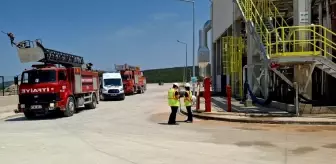 Emet'te Borik Asit Fabrikasında Yangın: 2 İşçi Dumandan Etkilendi