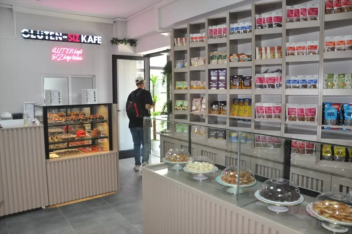Kütahya'da Glütensiz Ürünler Sunan Kafe Hizmete Açıldı