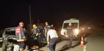 Kütahya'da Minibüs ile Otomobil Çarpıştı: 1 Ölü, 3 Yaralı