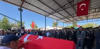 Kütahya'da şehit olan jandarma uzman çavuş Manisa'da son yolculuğuna uğurlandı