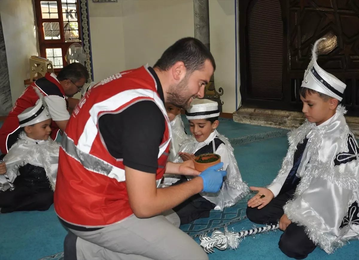 Kütahya'da Geleneksel Sünnet Şöleni Düzenlendi