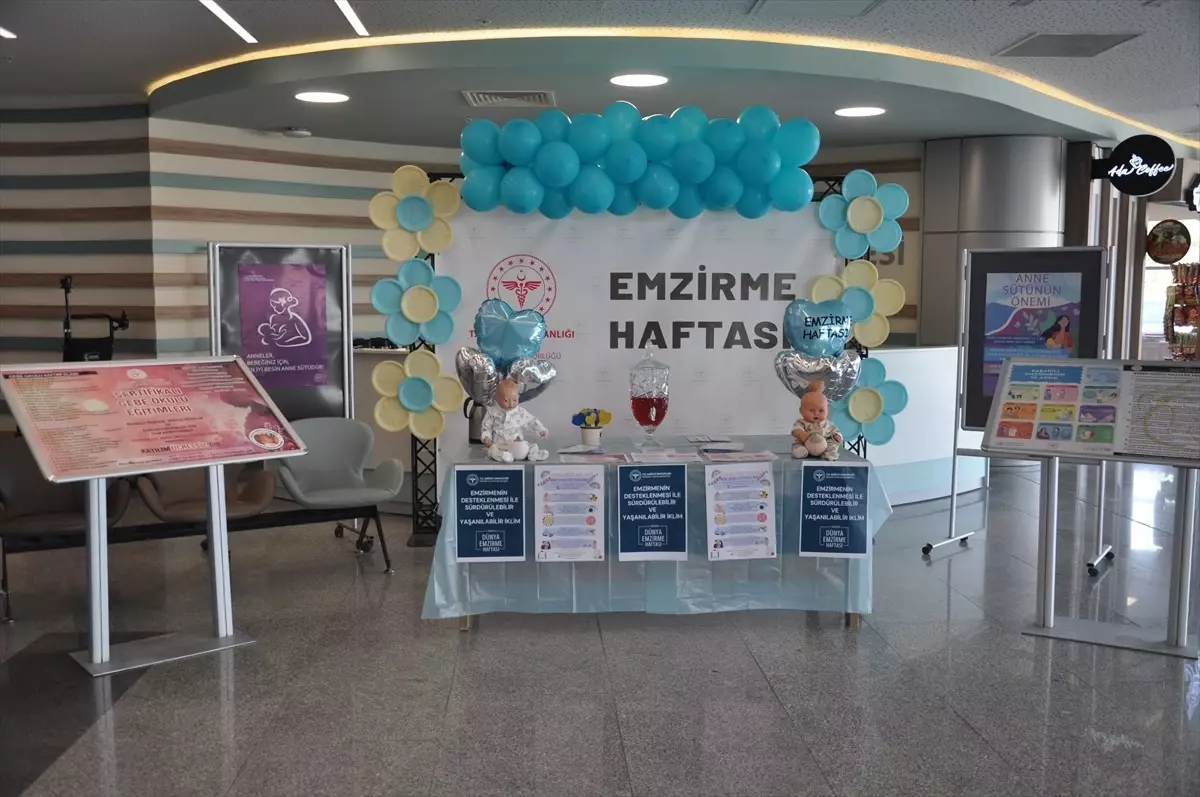 Kütahya Şehir Hastanesi'nde Dünya Emzirme Haftası Etkinlikleri