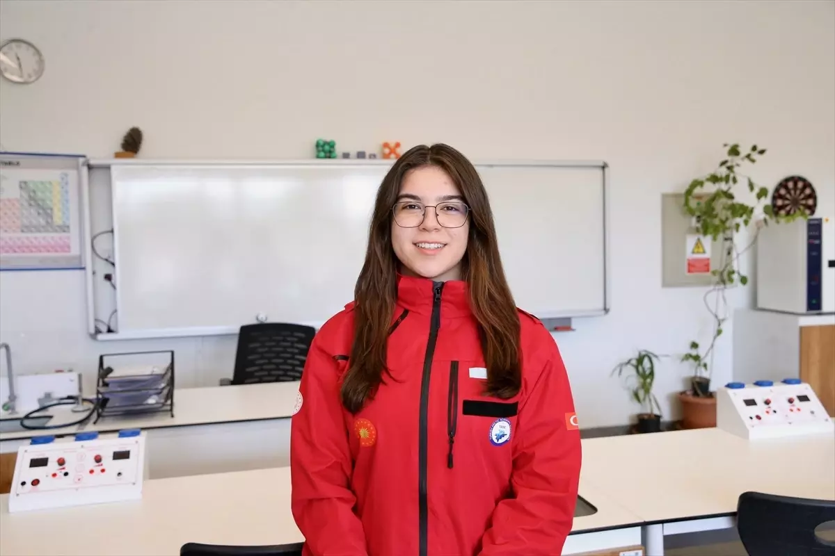 Elif Berra Demir, Kutup Araştırmaları Seferi'ne Katıldı