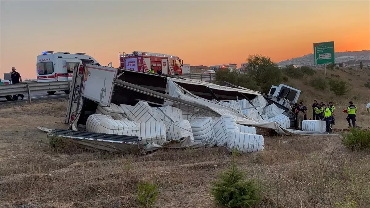 Kuzey Marmara Otoyolu'nda TIR Kazası: İki Kişi Hayatını Kaybetti