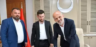 Ladik Belediyesi'nden İşçilere Kurban Bayramı İkramiyesi