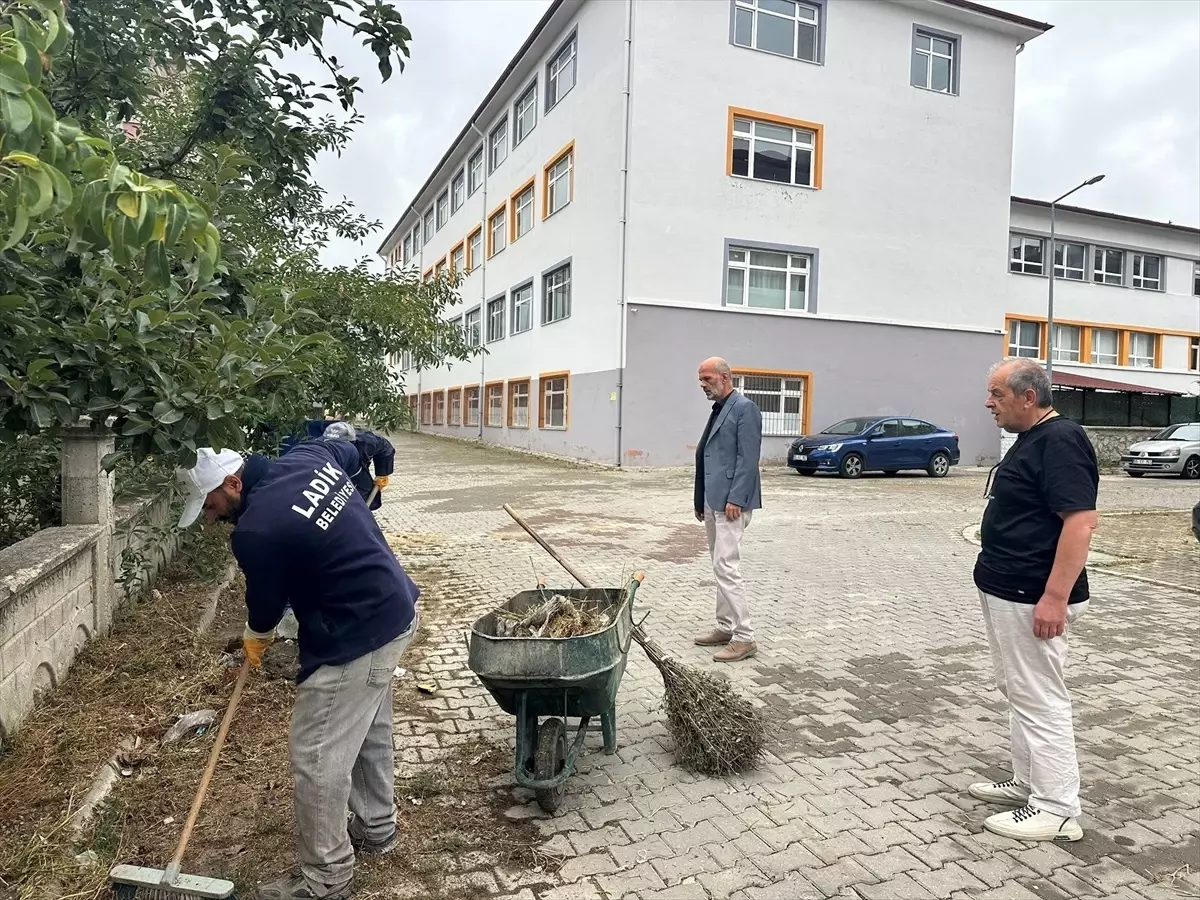 Ladik'te Temizlik Seferberliği Başlatıldı