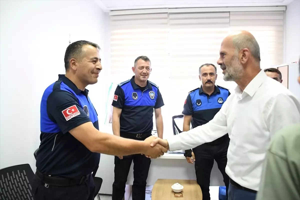 Ladik Belediye Başkanı Zabıta Haftası'nı Kutladı