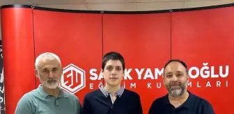 500 Puanla Türkiye Birincisi Olan Öğrenci, Kazandığı Ödülü Yetim Vakfı'na Bağışladı