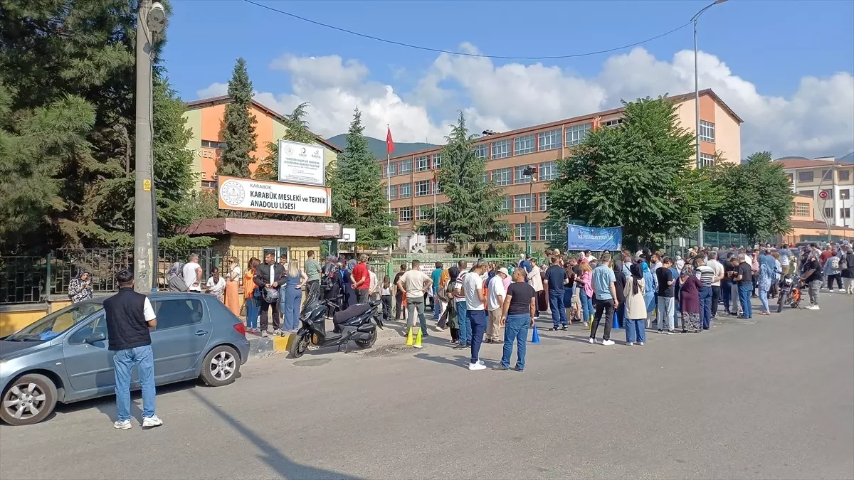 Liselere Geçiş Sistemi Sınavı Başladı
