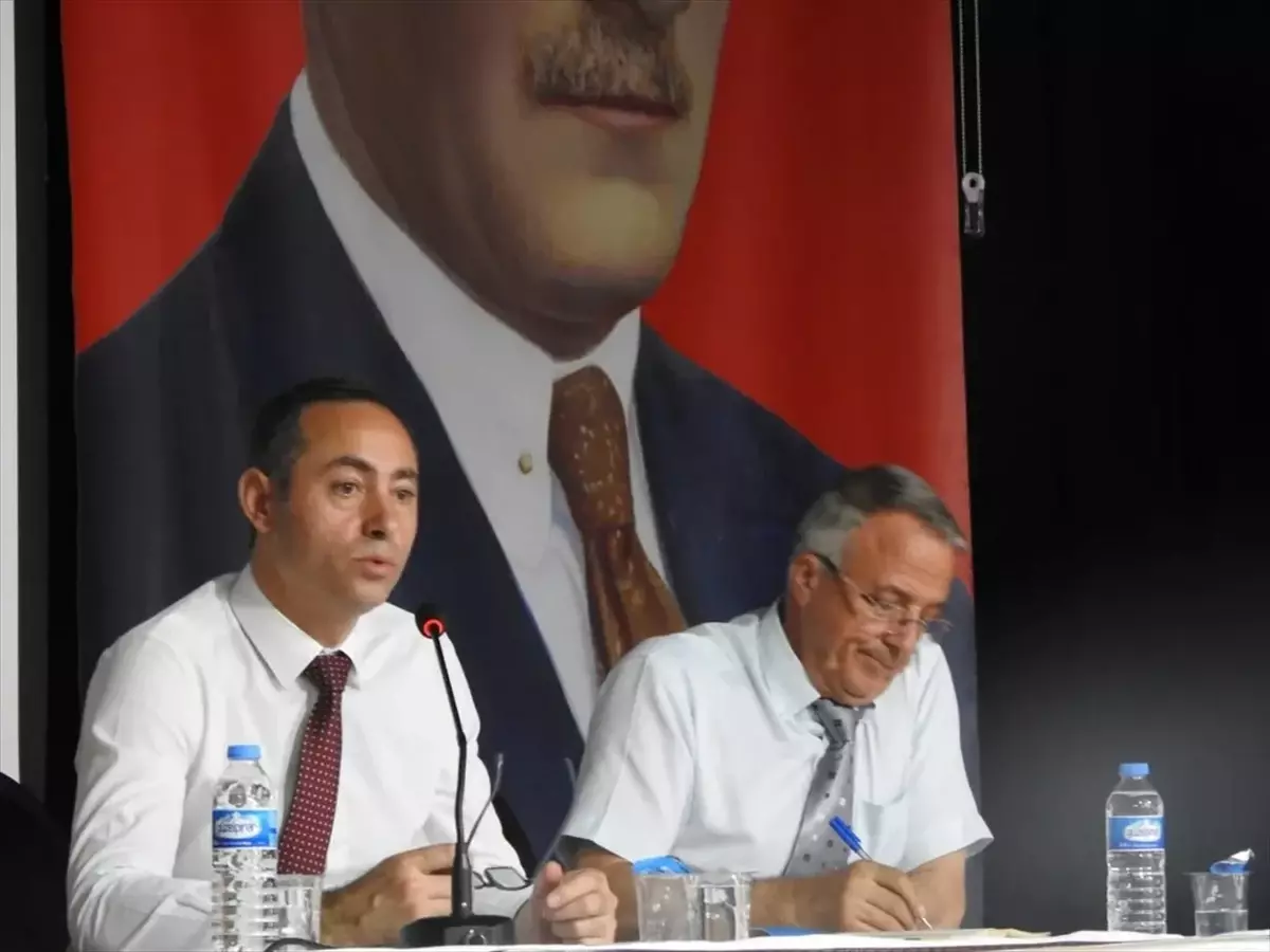 Lüleburgaz'da Muhtarlar Toplantısı Düzenlendi