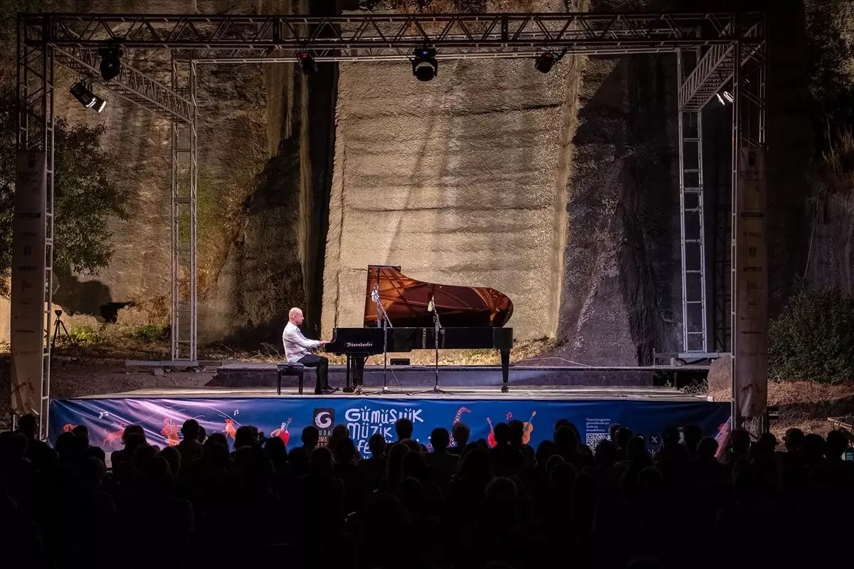 Istvan Szekely, Bodrum'da Gümüşlük Müzik Festivali'nde Konser Verdi