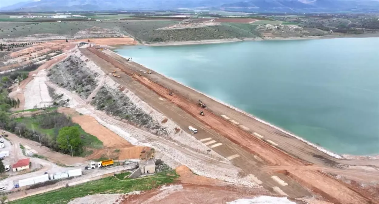 Sultansuyu Barajı Onarımları Devam Ediyor
