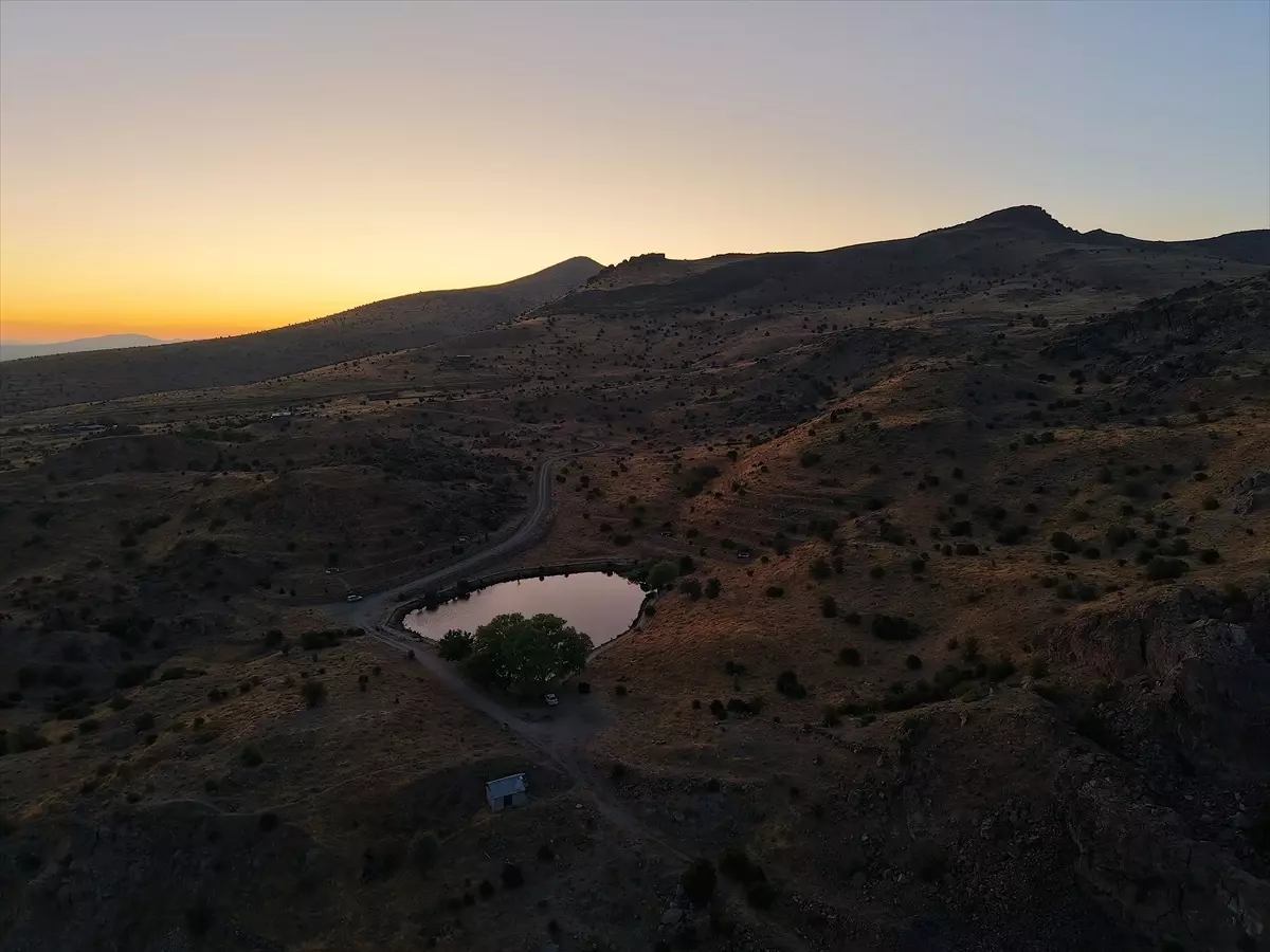 Dipsiz Göl'de Gün Batımı Dronla Görüntülendi