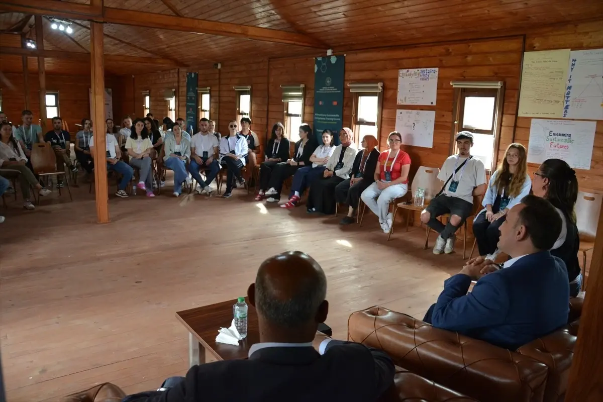 Malazgirt'te Gençlerle Çevre Bilinci Etkinliği