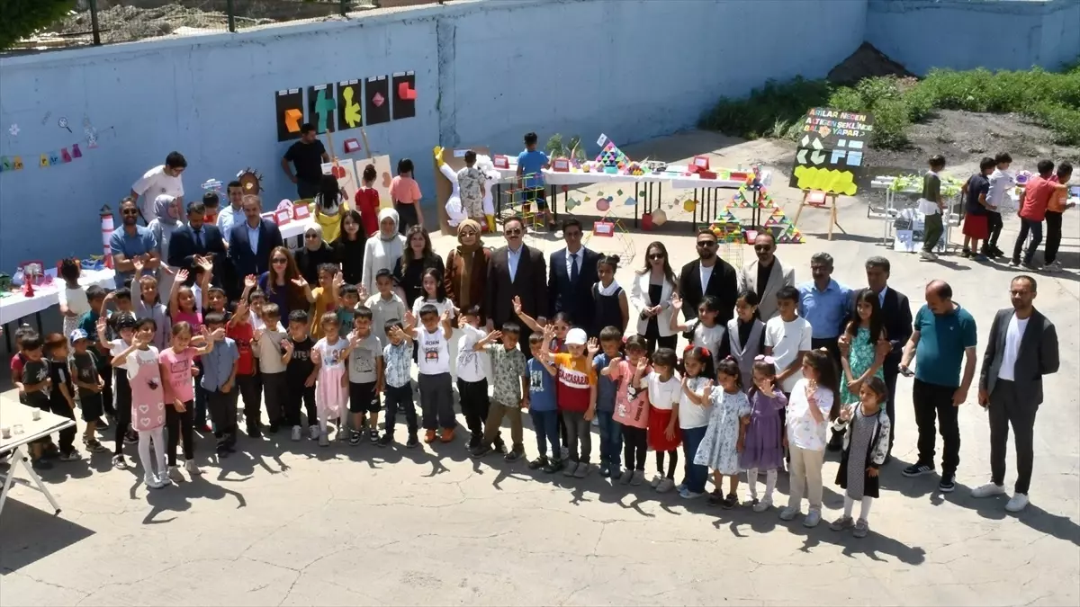 Muş'ta BİLSEM Öğrencileri Projelerini Sergiledi