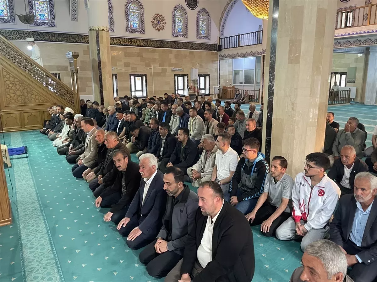 Muş'un Malazgirt İlçesinde Kurban Bayramı Coşkusu