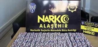 Alaşehir'de Sentetik Ecza Operasyonu: 4 Bin 191 Parça Ele Geçirildi