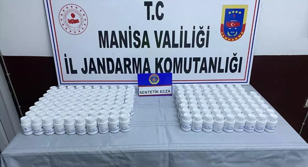 Manisa'da 8 bin 740 Sentetik Hap Ele Geçirildi