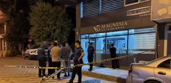 Manisa'da Emlak Ofisinde Silahlı Kavga: 1 Ölü, 3 Yaralı