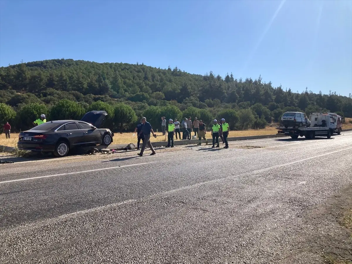 Manisa'da Trafik Kazası: Bir Ölü, Üç Yaralı