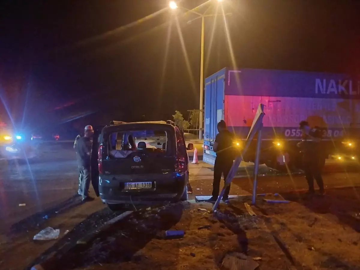 Salihli'de Kaza: 1 Ölü, 8 Yaralı