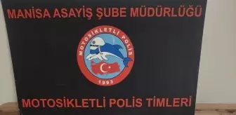 Manisa'da Motosikletten Uyuşturucu Çıktı, İki Şüpheli Gözaltında