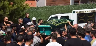 Turgutlu'da Trafik Kazasında Hayatını Kaybeden İki Genç Defnedildi