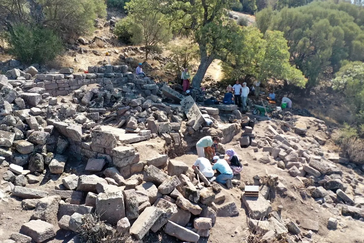 Aigai Antik Kenti'nde Demeter’e Ait Tapınak Bulundu