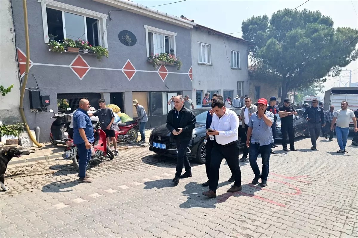Manisa'da Orman Yangını Kontrol Altına Alındı