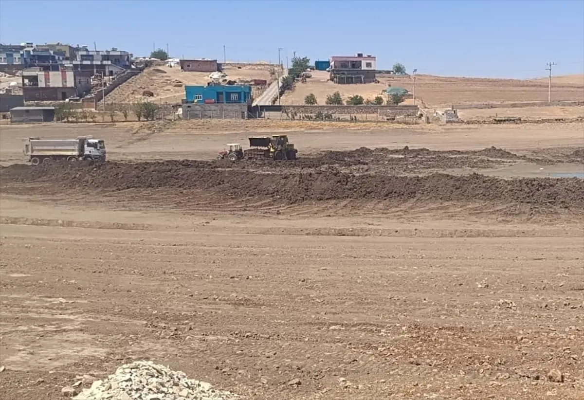 Mardin'de Gölette Temizlik ve Islah Çalışması Yapıldı