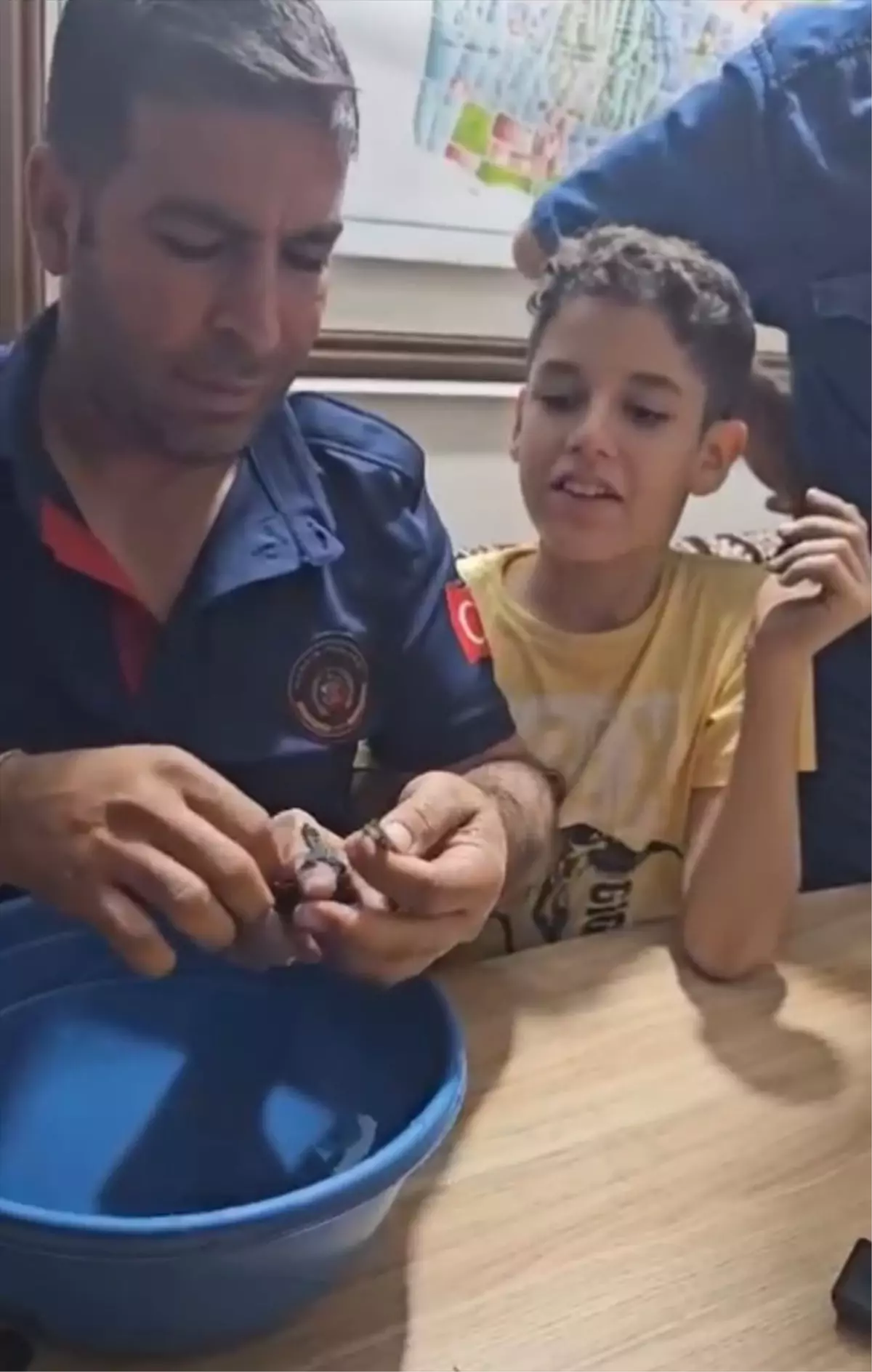 Nusaybin'de Çocuğun Parmağı Vida Puluna Sıkıştı