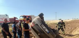 Mardin'de Otomobilin Tarlaya Devrilmesi: Baba ve Kızı Yaralandı