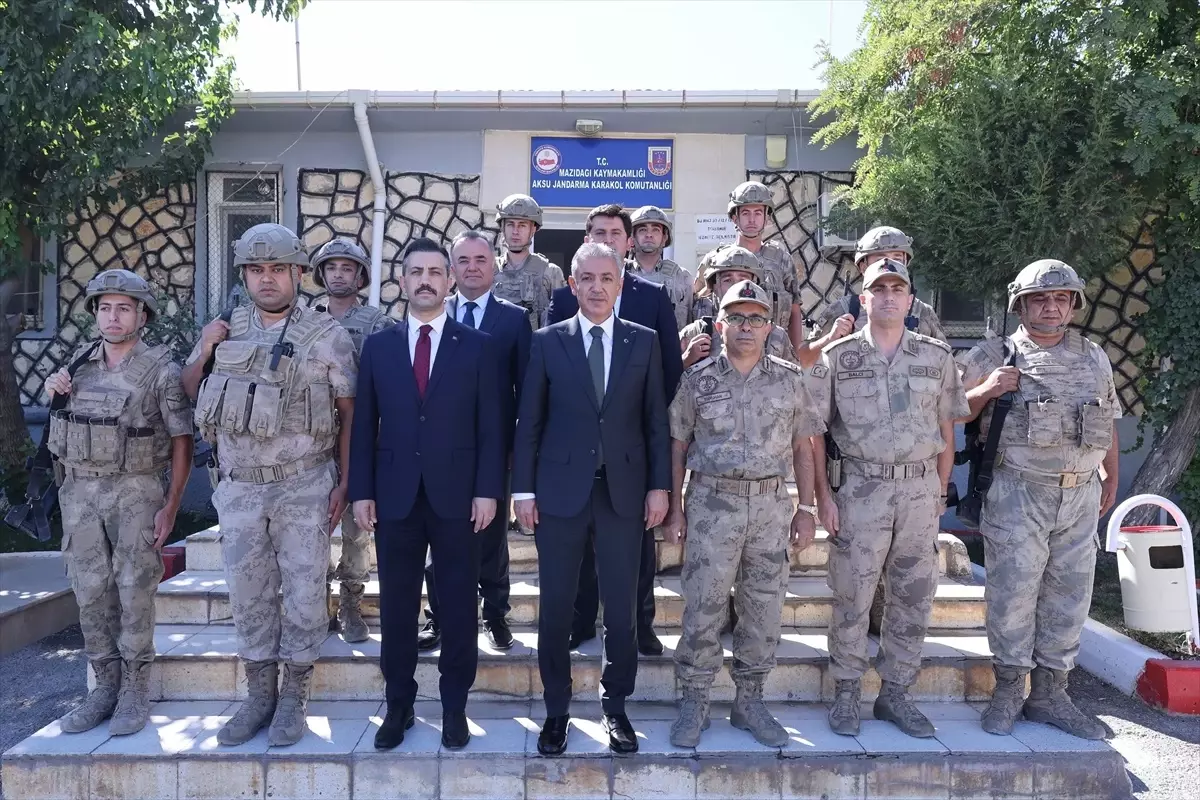 Mardin Valisi Tuncay Akkoyun Mazıdağı'nda Esnafı Ziyaret Etti