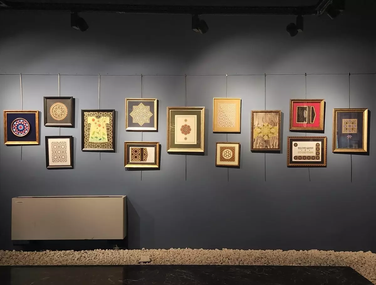 Marmara Üniversitesi İlahiyat Fakültesi'nden Geleneksel Sanat Sergisi
