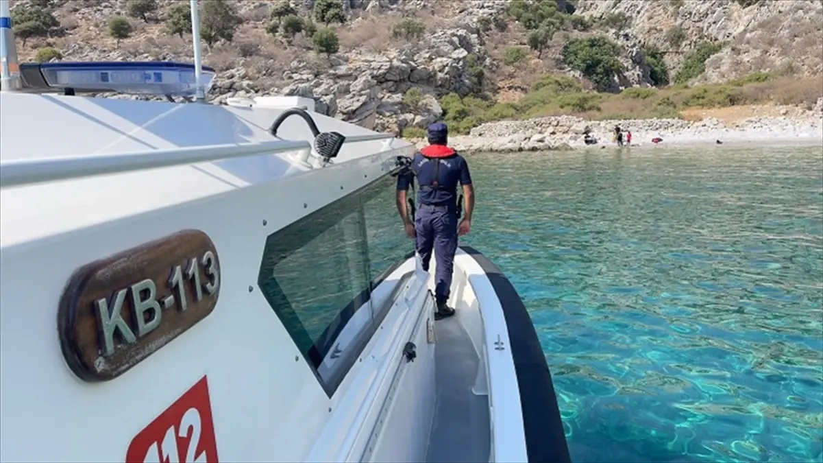 Marmaris'te 29 Düzensiz Göçmen Yakalandı, 22'si Kurtarıldı