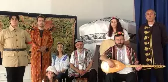Doğu Türkistan Mücadelesi 'Mavi Gök Nerede' Tiyatro ile Sahneye Taşınıyor