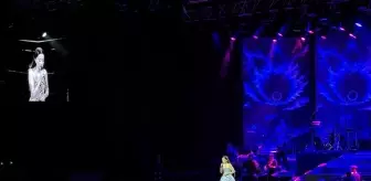 Melike Şahin, BKM Konserinde Müzikseverlerle Buluştu