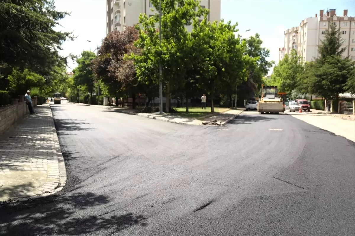 Melikgazi Belediyesi'nden Yeni Asfalt ve Parke Çalışmaları
