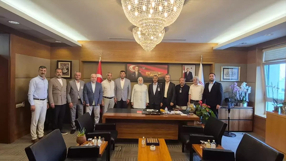 Memur-Sen Eskişehir Temsilciliği'nden Gürcan'a Ziyaret