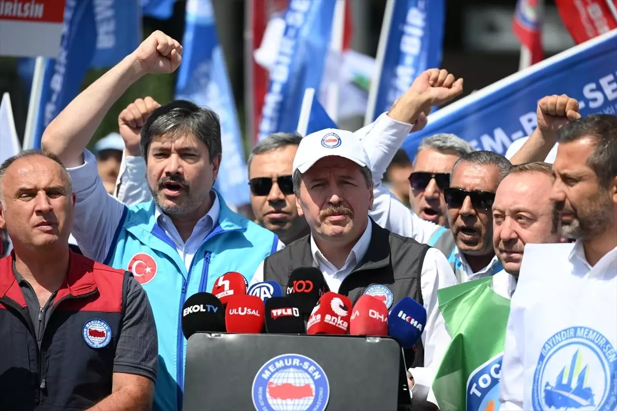 Memur-Sen'den Eylem: 'Yoksulluğa Razı Değiliz'