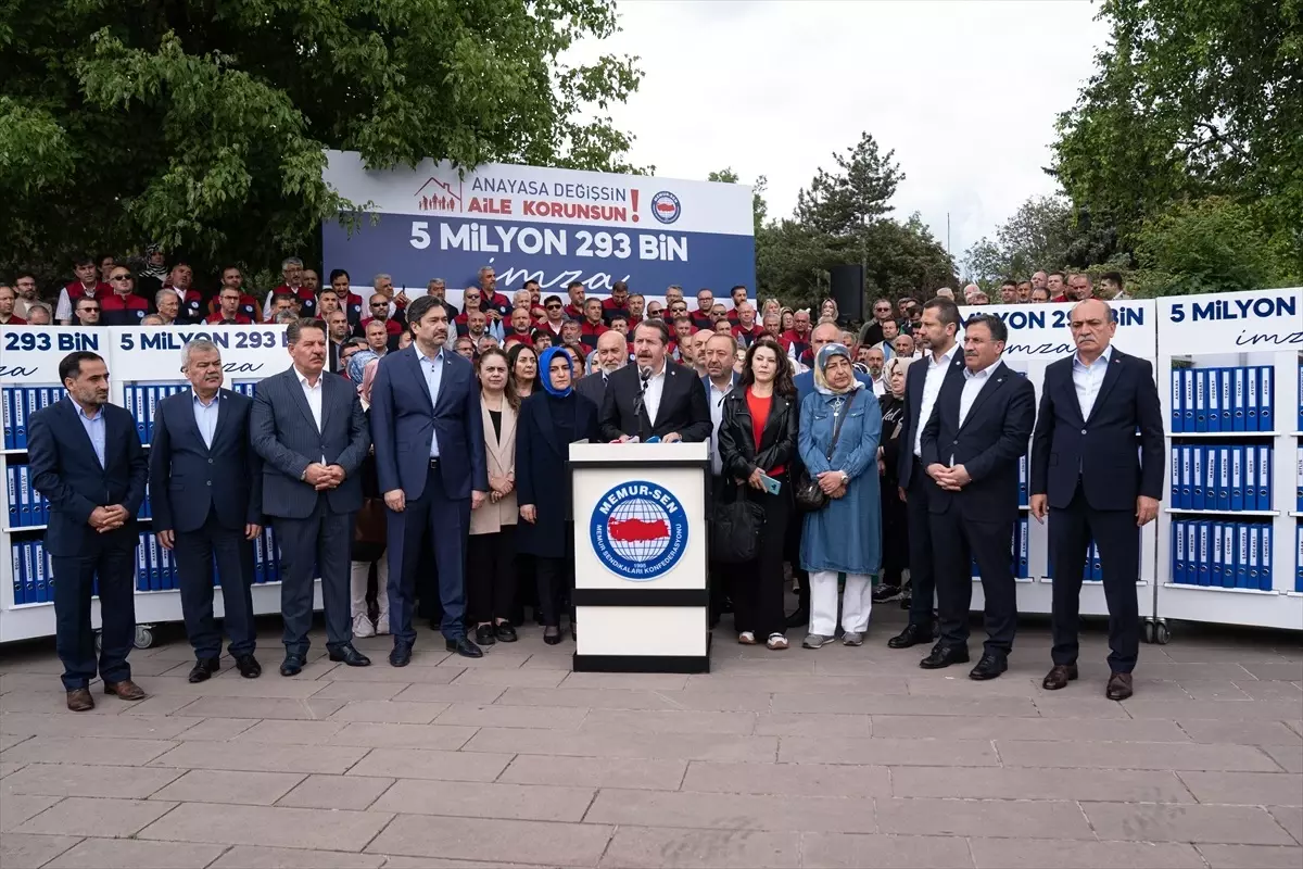 Memur-Sen, Başörtüsü Özgürlüğü İçin Anayasa Değişikliği Talep Ediyor
