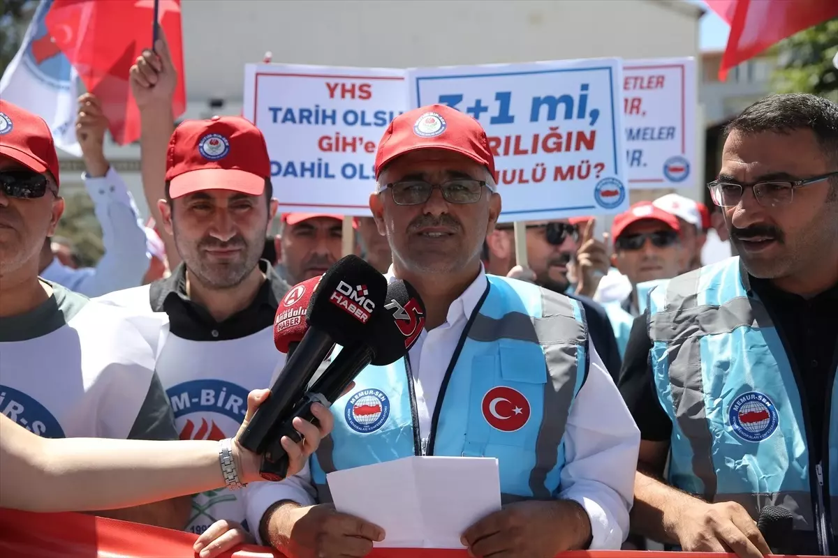 Memur-Sen Niğde Şubesinden 8. Dönem Kamu Toplu Sözleşmesine ilişkin basın açıklaması