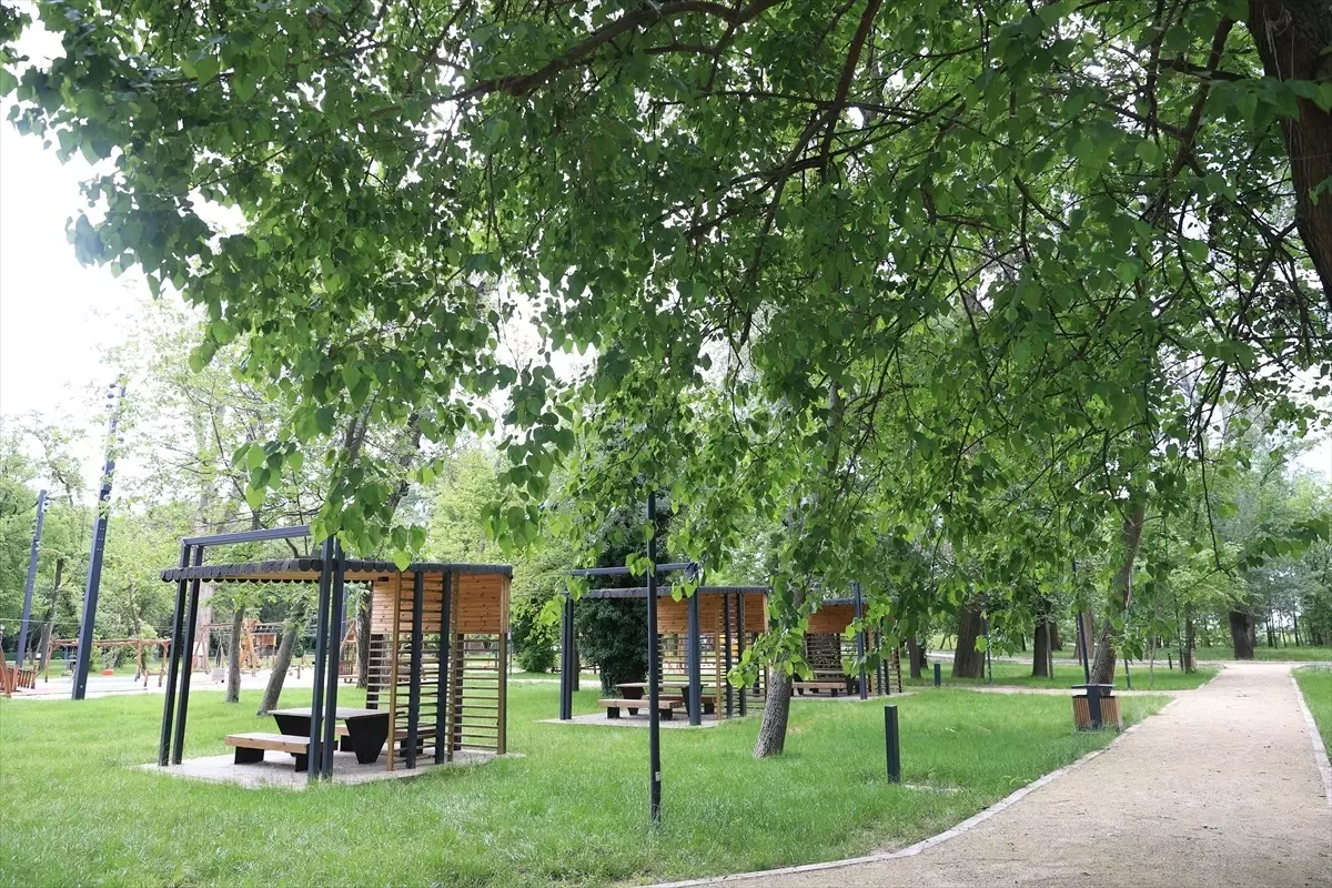 Edirne'deki Söğütlük Millet Bahçesi Yarın Açılıyor