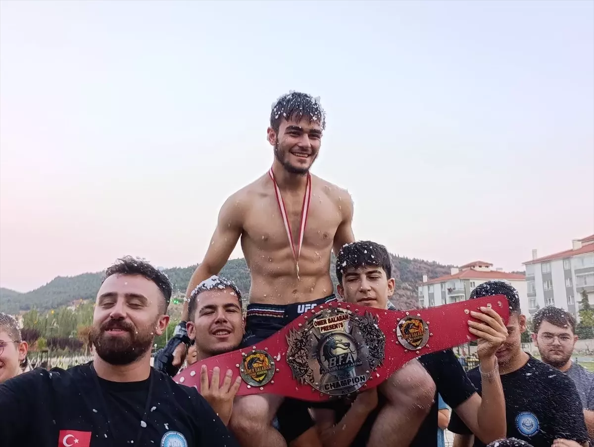 Meriç Okyay, Unvan Kemeri Sahibi Oldu